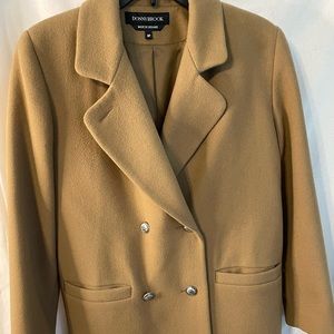 Women’s Camel Colored Double Breasted 100% Wool Coat. Light Brown/tan Sz 8 P